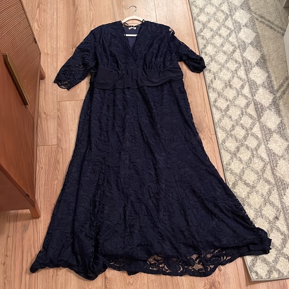 Kiyonna blue lace dress